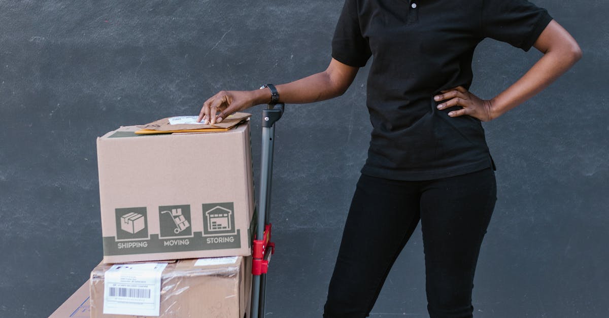 What to Expect from Large Item Delivery Services